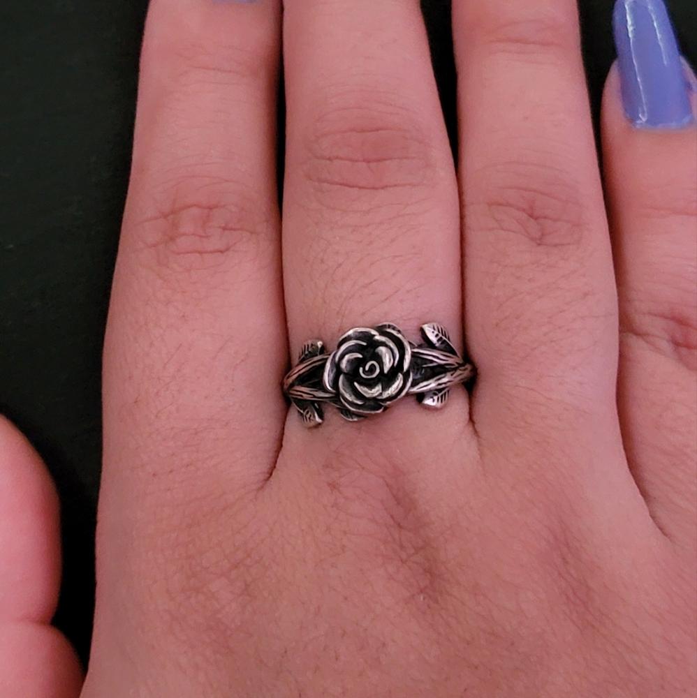 Silver Flower Ring - image 5